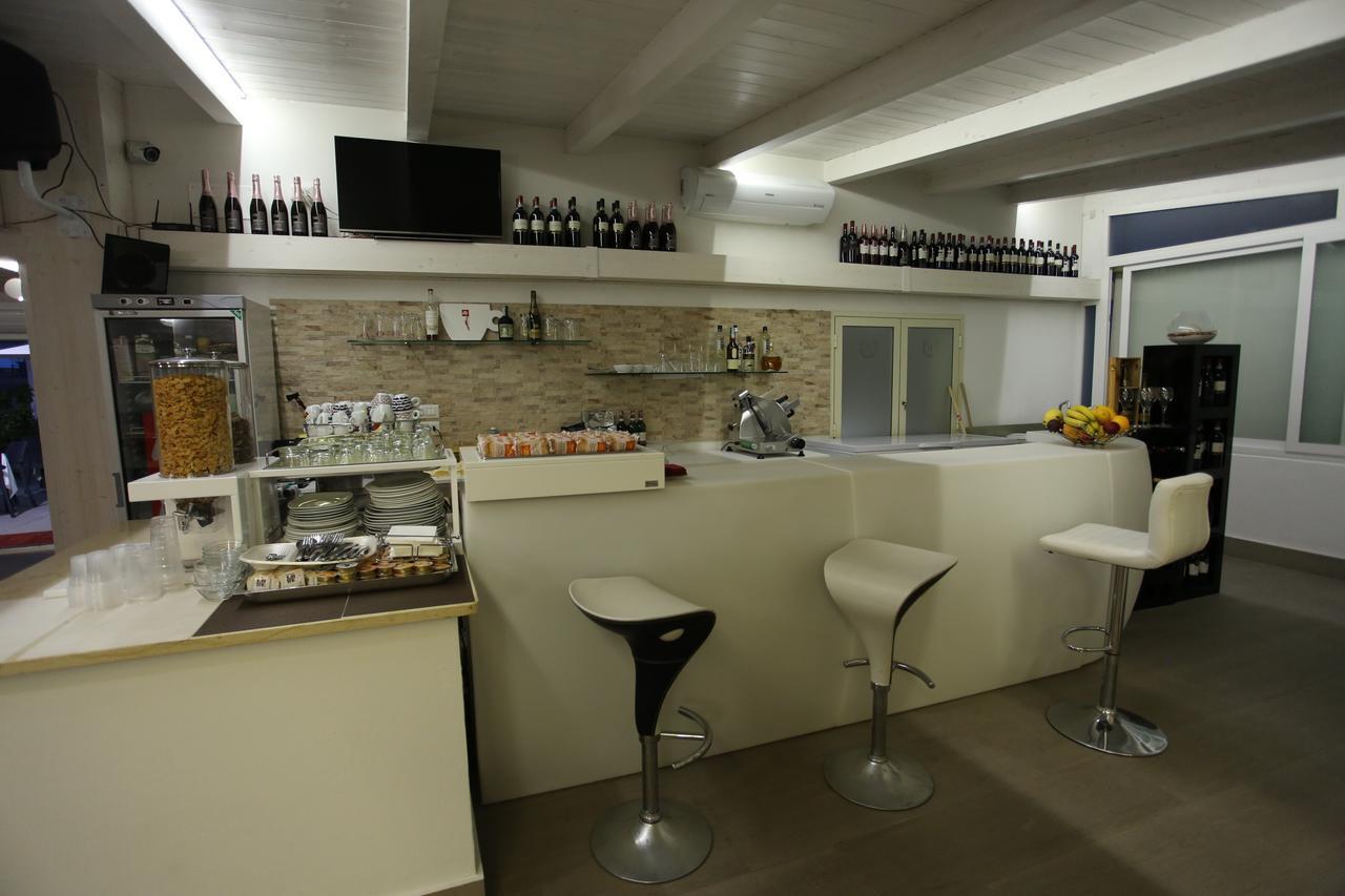 Hotel Eubea Reggio di Calabria Ngoại thất bức ảnh