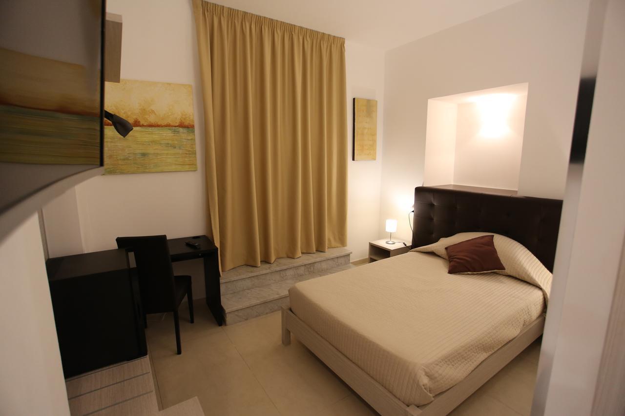 Hotel Eubea Reggio di Calabria Ngoại thất bức ảnh