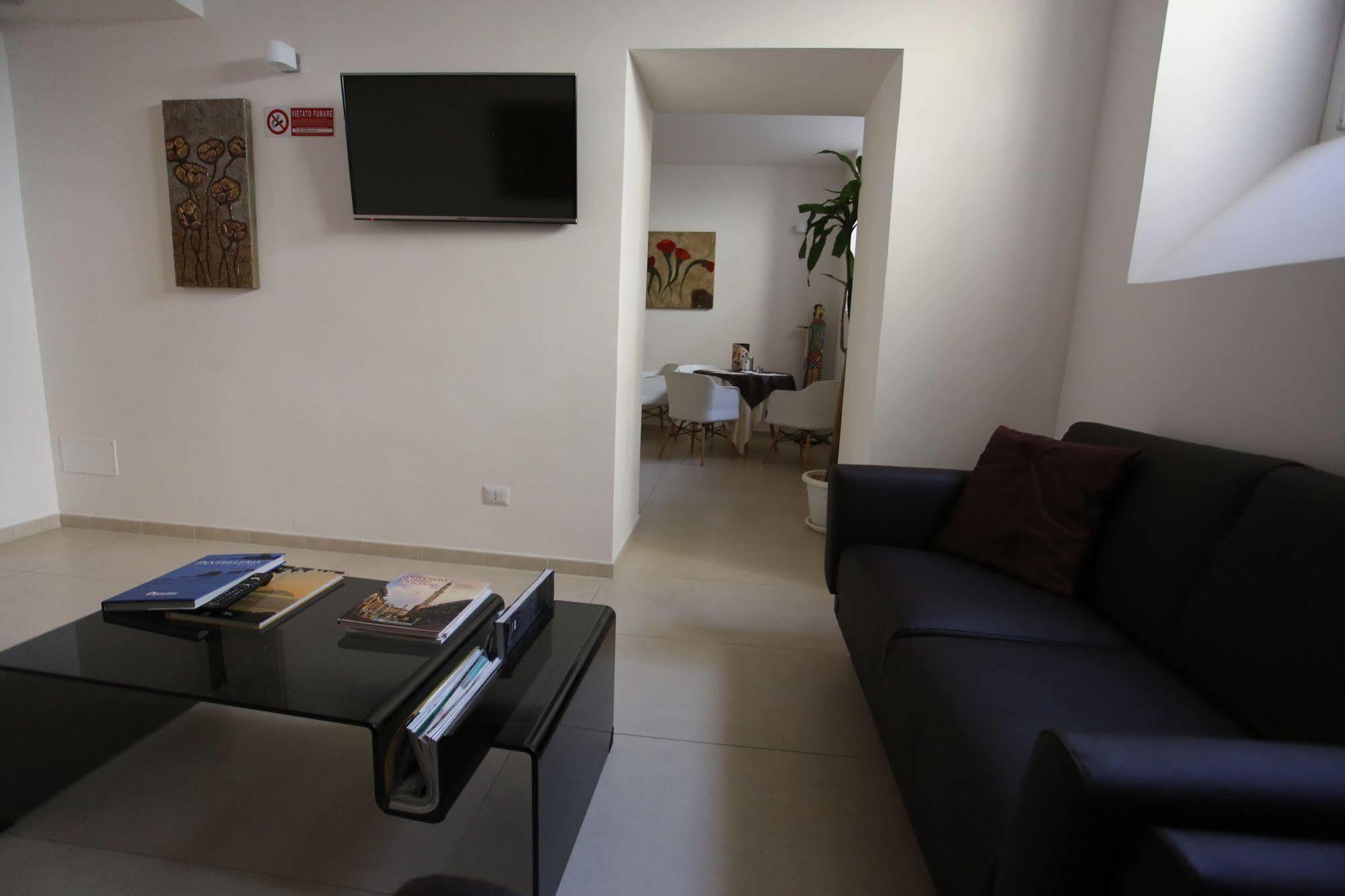 Hotel Eubea Reggio di Calabria Ngoại thất bức ảnh