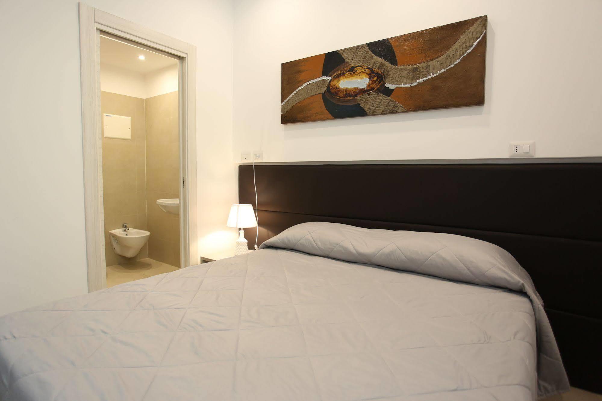 Hotel Eubea Reggio di Calabria Ngoại thất bức ảnh